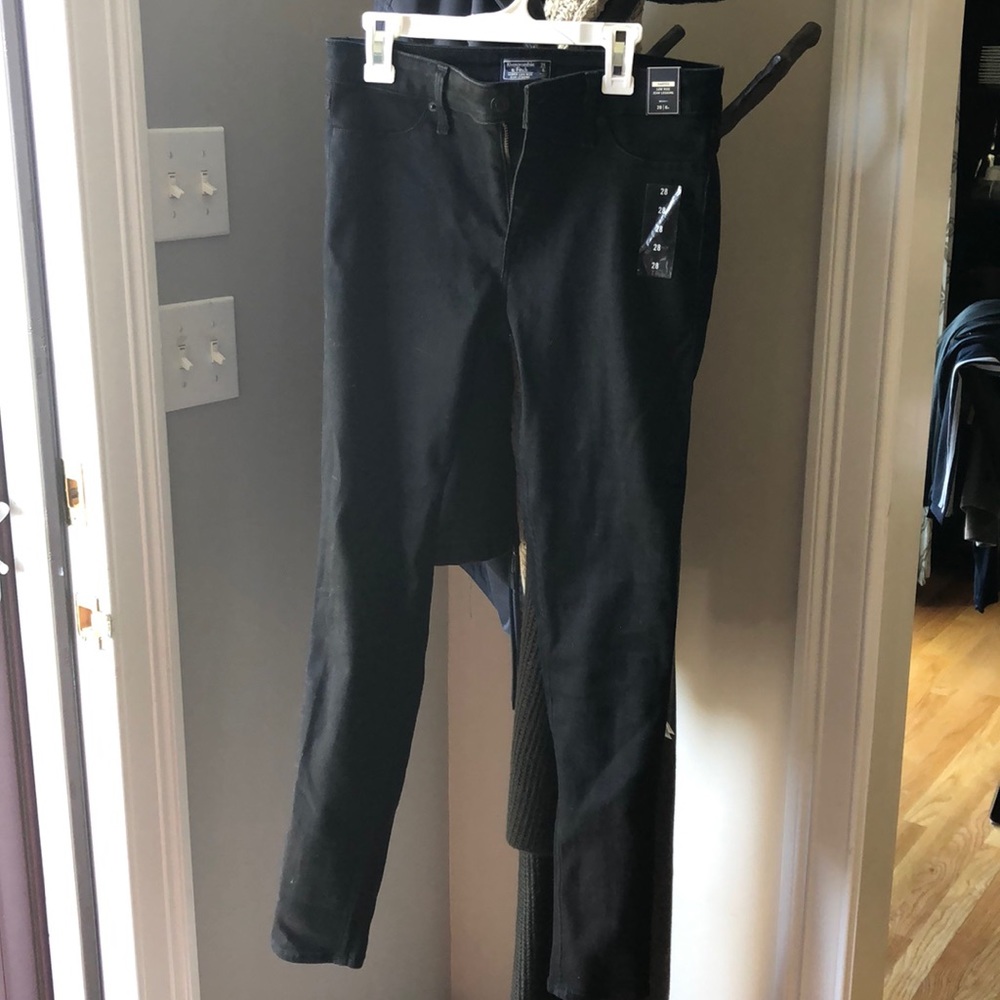 Women’s Abercrombie jeans 6r